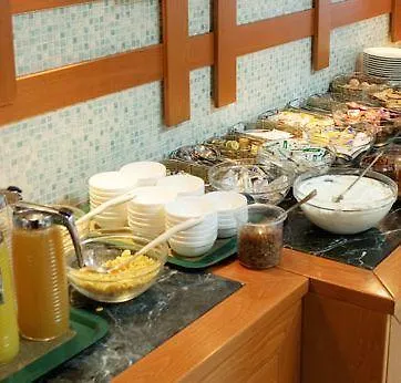 Otel Elpida 3*